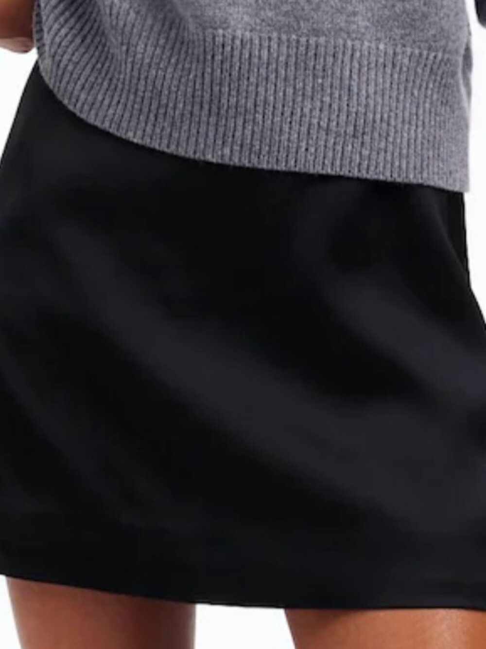NWOT Madewell Black Satin Mini Skirt, Size 12